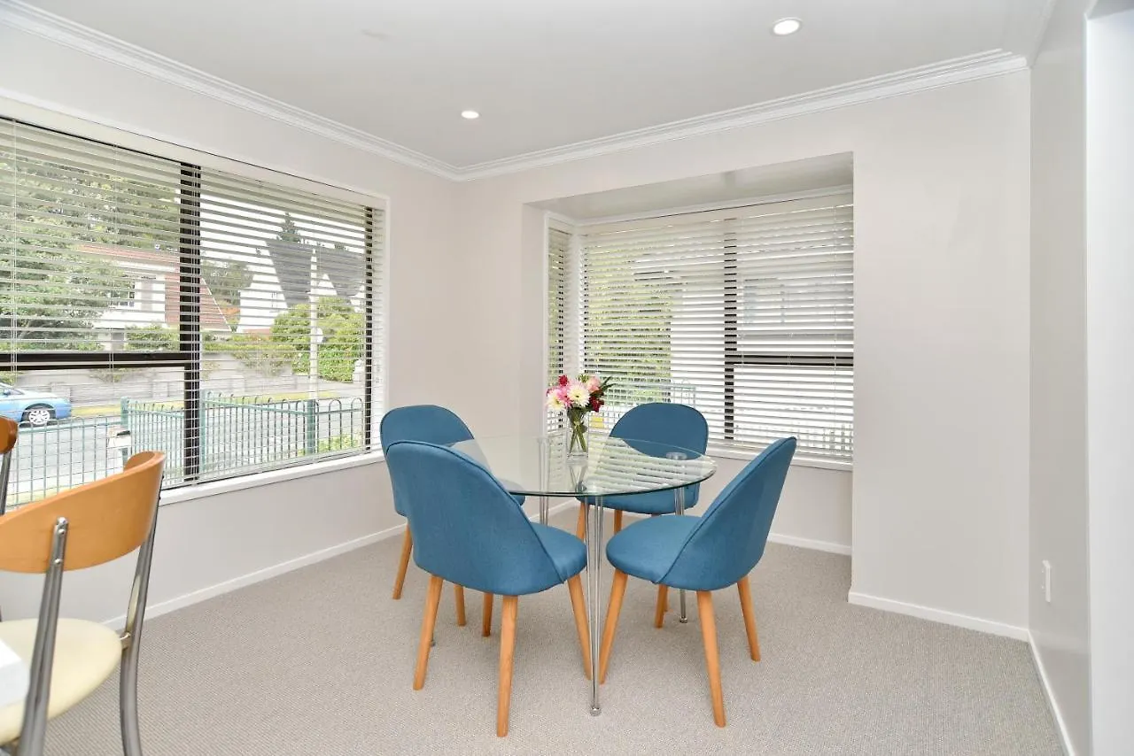 Parkstone - Christchurch Holiday Homes 0*,