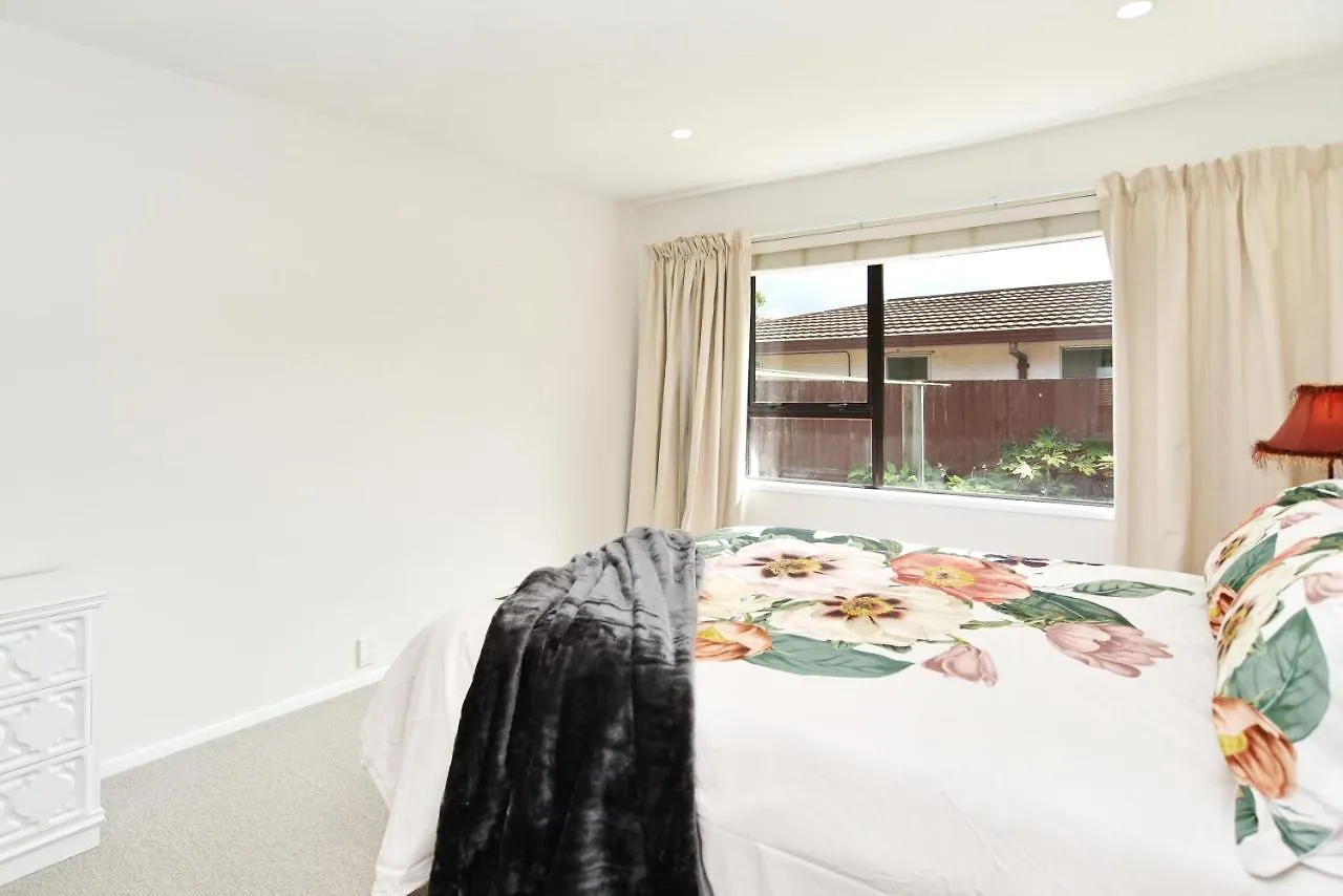 Parkstone - Christchurch Holiday Homes Новая Зеландия