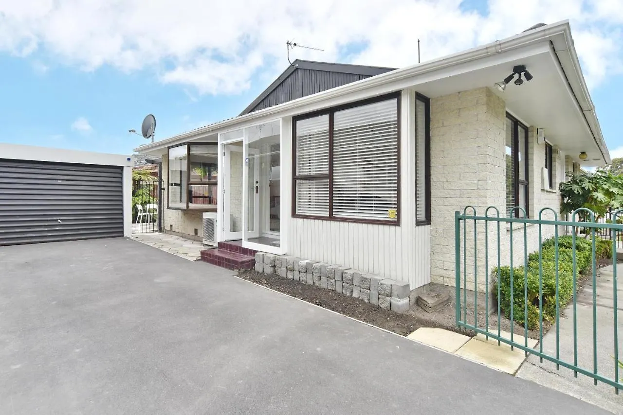 Parkstone - Christchurch Holiday Homes 0*,  Новая Зеландия